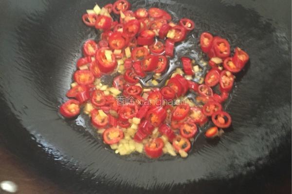 芥蓝炒腊牛肉的做法图解3