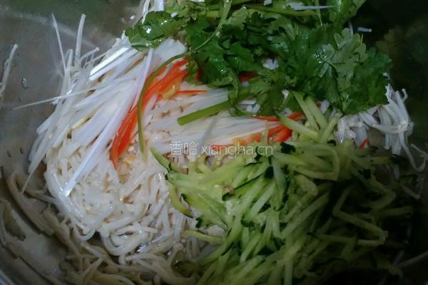 黄瓜金针菇的做法图解11