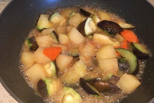 土豆炖圆茄子的做法图解9