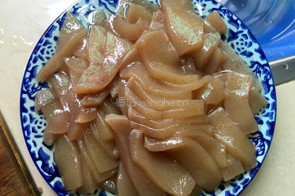 家常炒魔芋豆腐的做法图解1