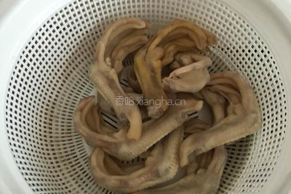 泡鸭脚的做法图解6