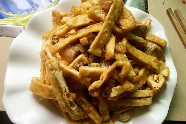 辣椒炒豆腐干的做法图解7
