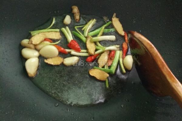 台湾三杯鸡的做法图解6