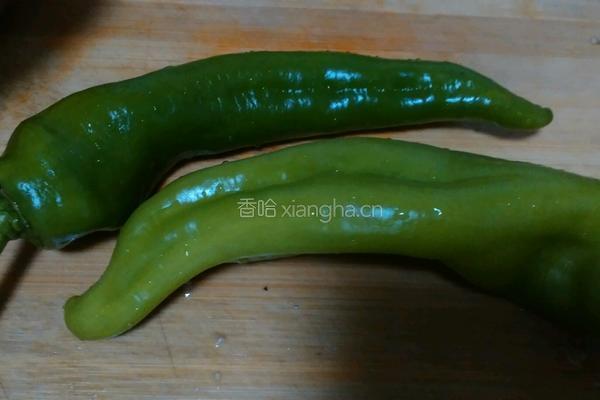 尖椒爆鸡心的做法图解4