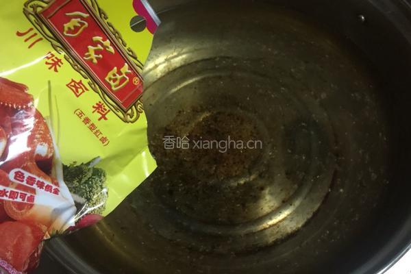 麻辣鸡爪的做法图解2