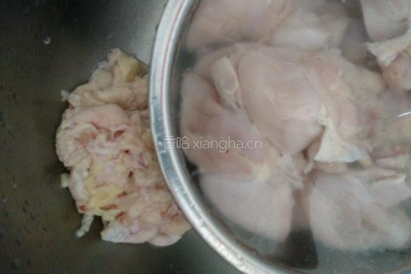 玉带竹荪鸡汤的做法图解2