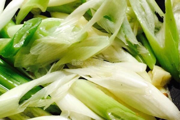 大葱木耳炒鸡蛋的做法图解9