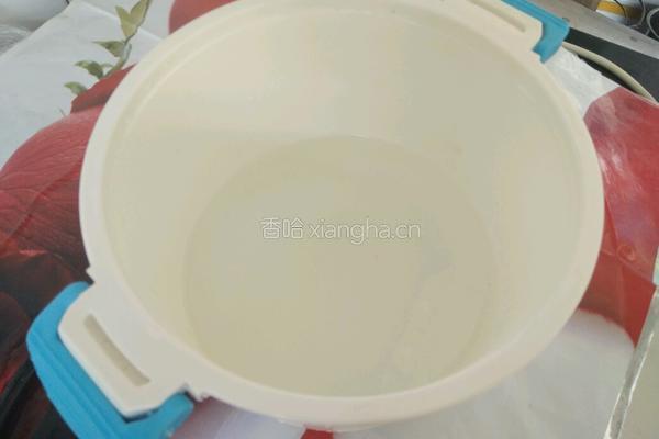微波炉煮饺子的做法图解2