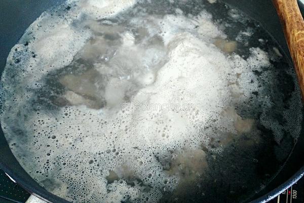 家常红焖排骨的做法图解3