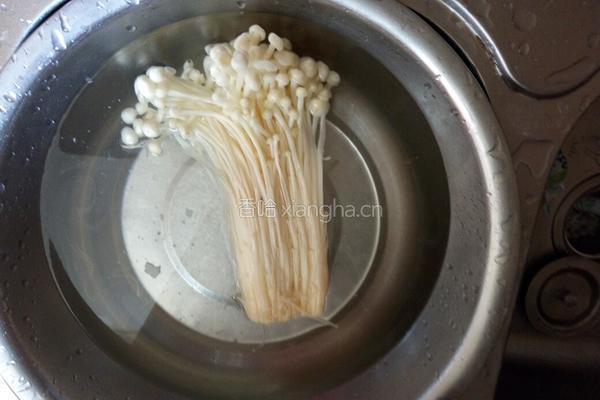 金针菇豆腐的做法图解2