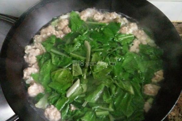 白菜炖肉丸子的做法图解6