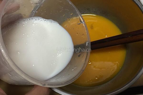 电饭煲原味小蛋糕的做法图解3