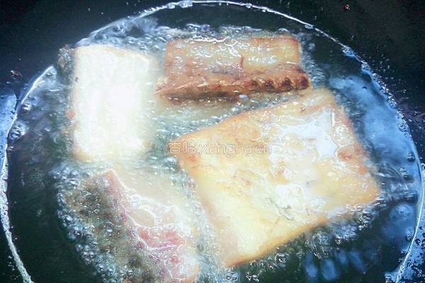 黄豆芽炒咸鱼的做法图解4