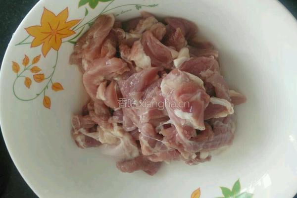 炒烤肉的做法图解1