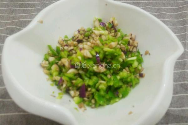 尖椒茄子馅饼的做法图解4
