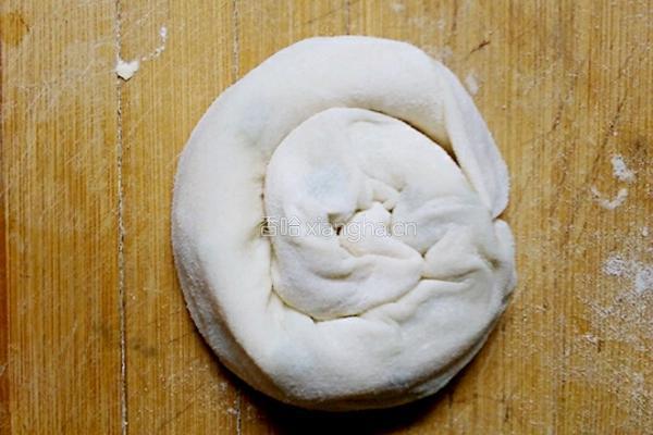 发面葱油饼的做法图解13