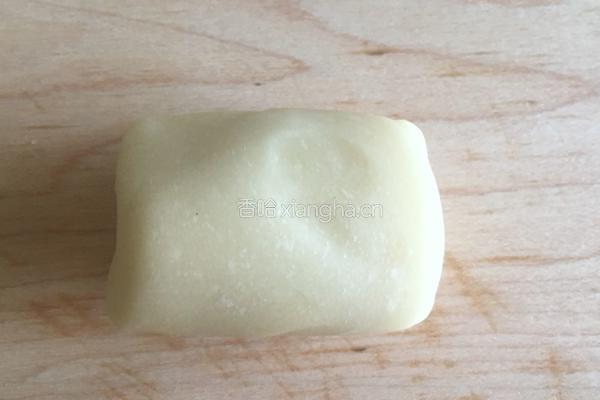 酥皮鲜肉榨菜月饼的做法图解10