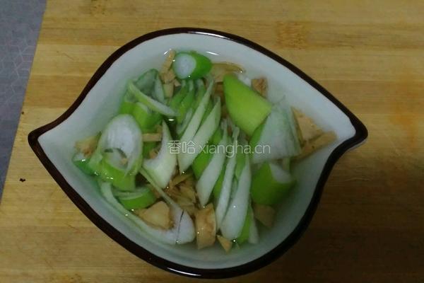 老北京干炸肉丸子的做法图解1