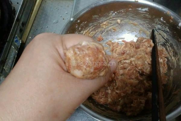 老北京干炸肉丸子的做法图解6