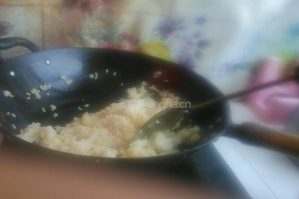 蛋炒饭的做法图解3