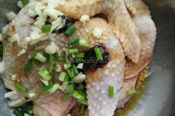 电饭煲焗烧鸡的做法图解1