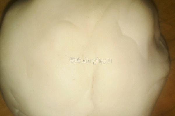 自制蒸月饼的做法图解1