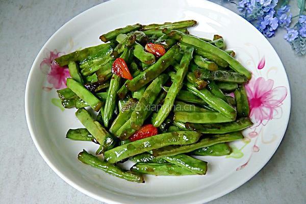 干煸梅豆的做法图解6