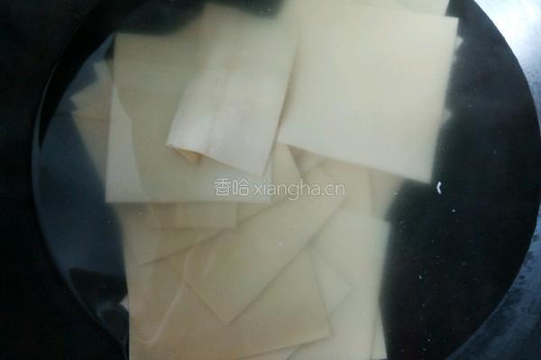 家常京酱肉丝的做法图解2