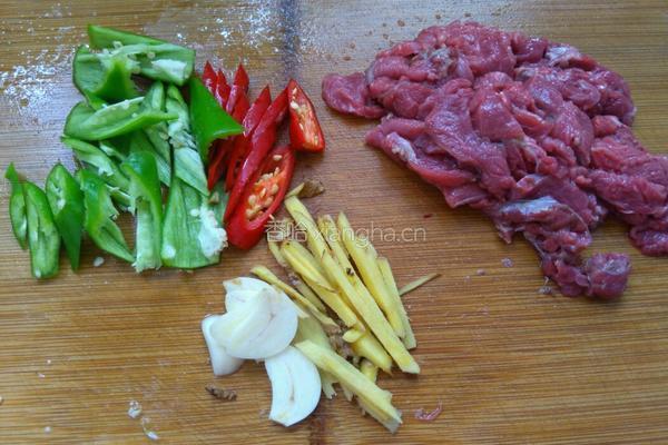 萝卜炒牛肉的做法图解3