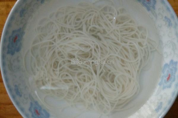 芝麻酱拌凉面的做法图解4