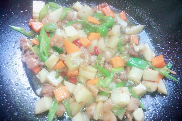 鸡肉炒藕丁的做法图解7