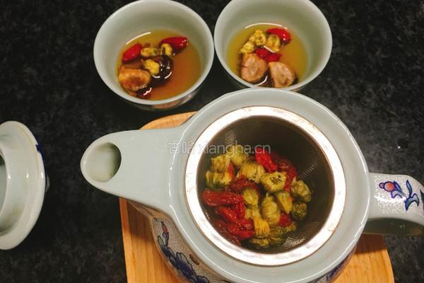 罗汉果菊花茶的做法图解4