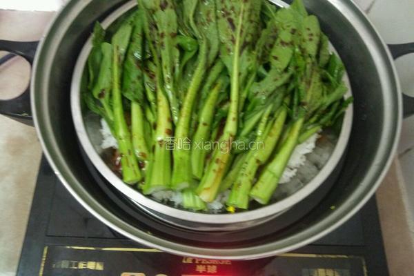 腊肠油菜蒸饭的做法图解7