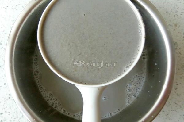 黑芝麻花生豆浆的做法图解6