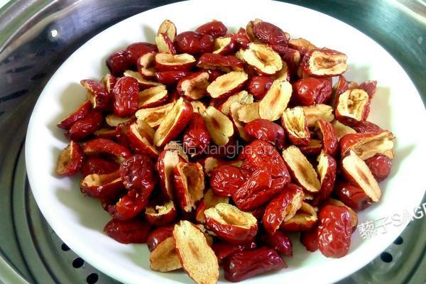 广式枣泥月饼的做法图解3