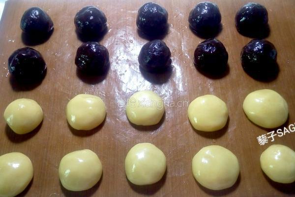 广式枣泥月饼的做法图解12