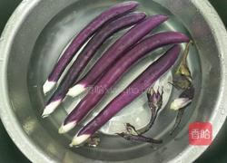 拌茄子的做法图解1