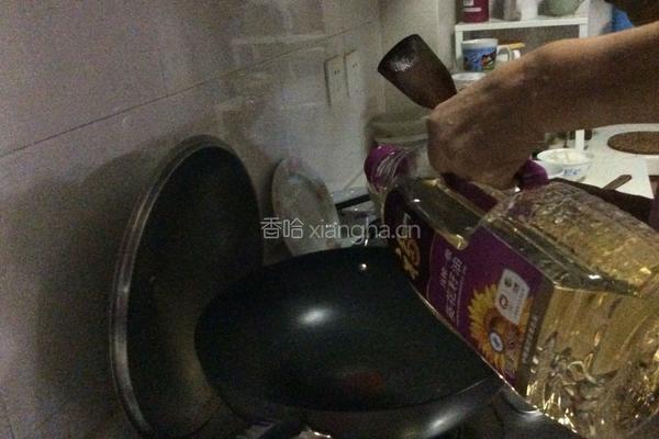 海鲜炒饭的做法图解3