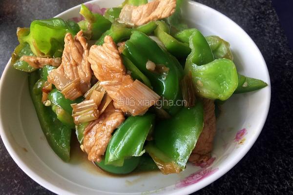 辣椒炒肉的做法图解3
