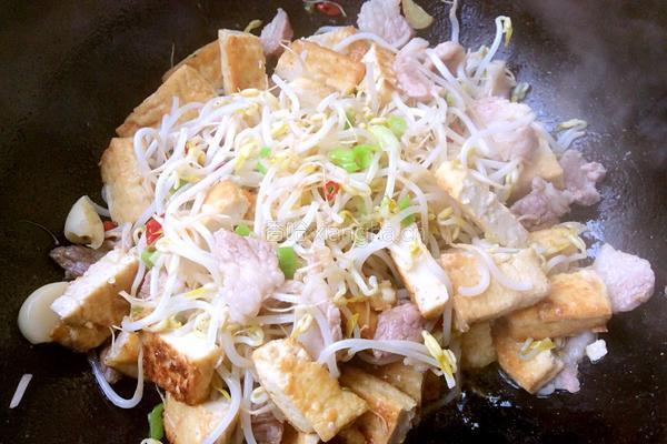 豆芽炒豆泡的做法图解8