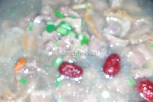 天麻红枣煲老鸭的做法图解8