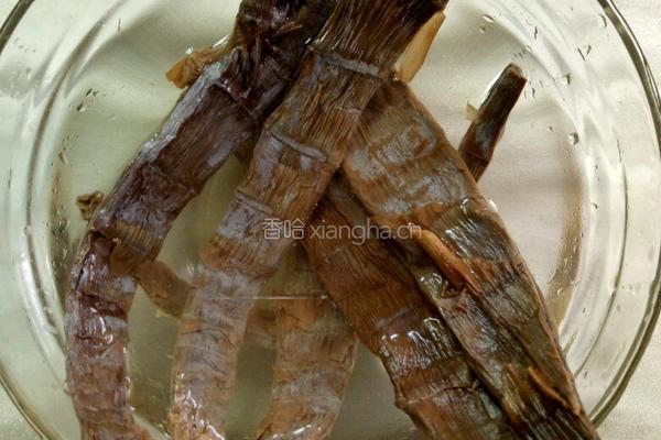 笋干红烧肉的做法图解1