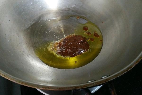 沙丁鱼炖土豆的做法图解3