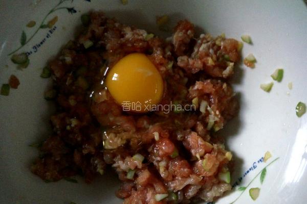 生汆丸子的做法图解4