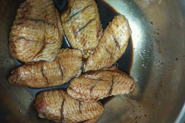 电饭锅鸡翅的做法图解5