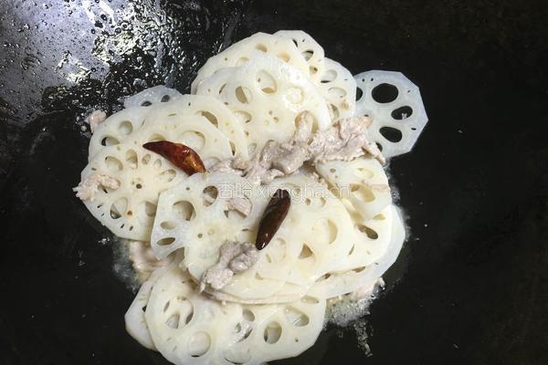 肉炒藕片的做法图解6
