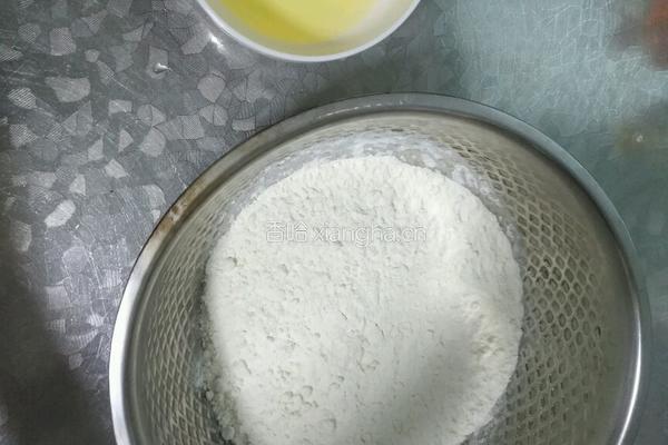 鸡蛋煎饼的做法图解1