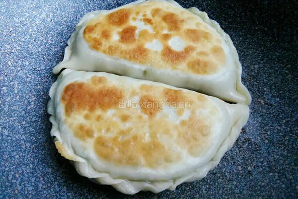 韭菜盒子的做法图解18