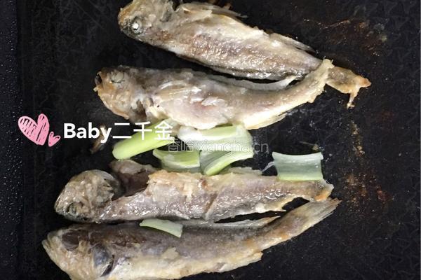 小黄鱼豆腐的做法图解5
