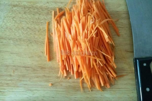 胡萝卜丝炒土豆丝的做法图解6